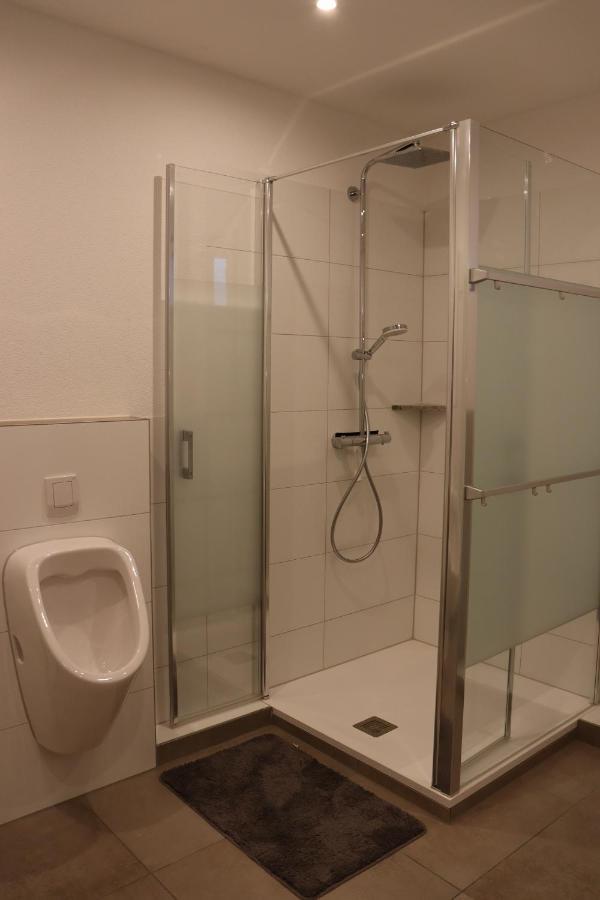 Apartment "Anne" In Ehemaliger Schuhfabrik Herxheim Exteriör bild